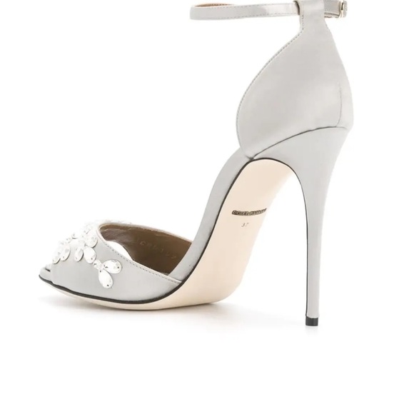 Gorgeous Dolce & Gabbana silver stiletto sandals size 7.5 - Picture 4 of 10